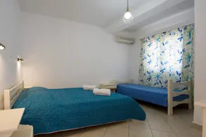 Tsakanos Apartments - Chambre