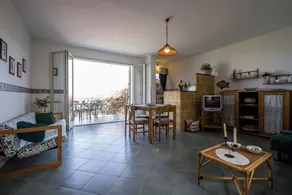 2- Large Terrace and Suggestive Panorama - Coin séjour