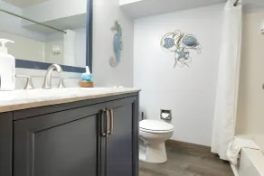 Aurora at Nautilus - Pet Friendly Oceanfront Condo - Salle de bain