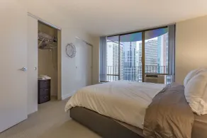 Domicile Suites at Cove - Room