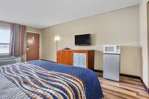 Devils Lake Inn By OYO Near Devils Lake Regional Airport - Room