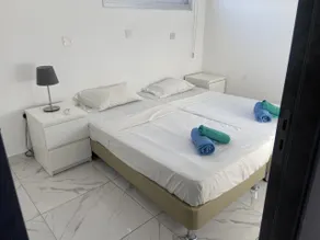 Nissi Avenue Suites - Chambre