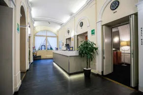 Hotel Urbani - Réception