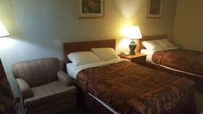 The Brooke Hotel - Rum