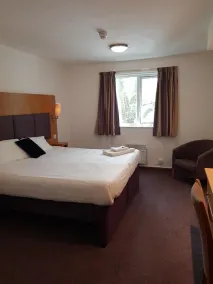 Middleton Inn, Manchester - Room