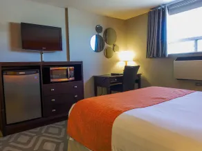 Howard Johnson by Wyndham Gravenhurst - Chambre