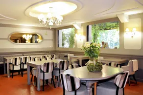 Logis Hôtel le Commerce- Darracq - Ristorante