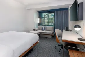 Courtyard by Marriott Atlanta Midtown - Room