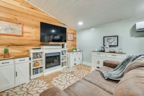 4 Mi to Mammoth Cave: Hand-built Cabin on 70 Acres - Innvendig