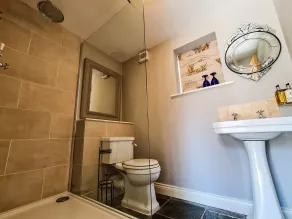 Grantham Arms - Baño
