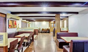 FabHotel Olive Residency Inn - Restaurant