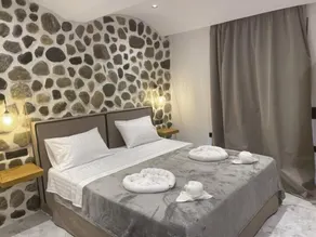 Latramys Suites - Room