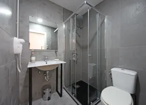 Regina Selfcheck-in Smart Rooms - Salle de bain