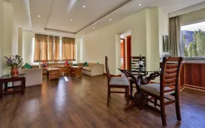 Reenam Hotel - Room