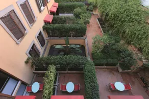 Hotel dei Borgognoni - Vue de la chambre