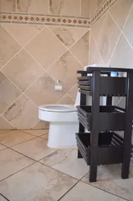 Manor Hills Guest Lodge - Bathroom