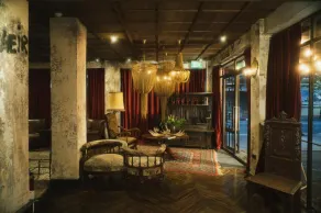 Baan Tuk Din Hotel - Lobby