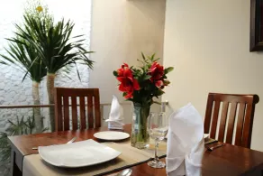 Royal Nyanyi Villa - Restaurang