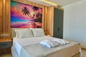 Vice City Beach Resort Otel - Zimmer