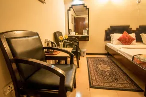Central Hill Resort The Mall Road - Room