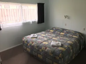 Courtesy Court Motel - Habitación