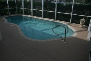 431 Edgewater; Lujoso 3 dormitorios y 2 ba������os Waterfront Home - Piscina