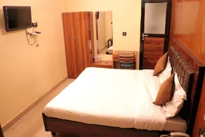 Hotel Rajat Residency Bijnor - Værelse