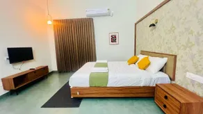 The Village Vista - Room