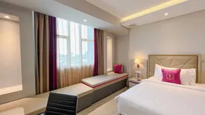 Leedon Hotel & Suites Surabaya - Room