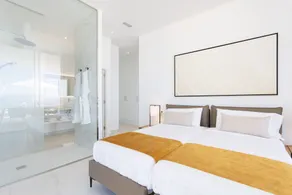 Crystal I Luxury Apartments by Hermosa Rentals - Rum
