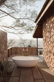 Gwahumbe Game & Spa - Badezimmer