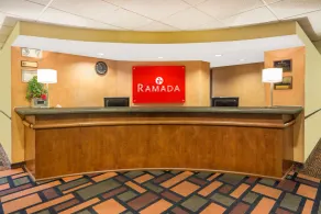 Ramada by Wyndham Kent Seattle Area - Réception