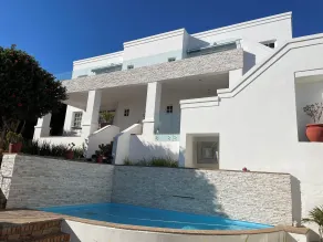 Manor on the Bay - Pool