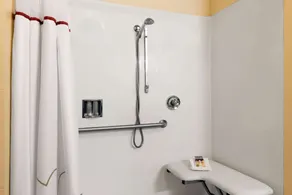 Hawthorn Suites by Wyndham Rancho Cordova/Folsom - Salle de bain