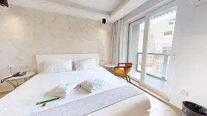 The G Hotel by JL - Camera