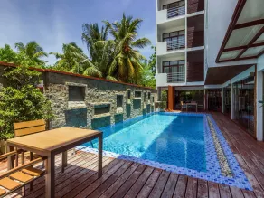 Plumeria Maldives - Piscine