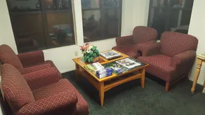 KC Motel - Hall