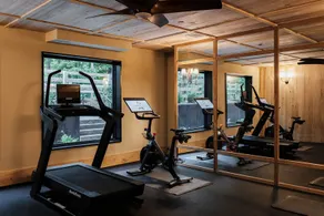New Paltz Way Hotel - Motionscenter