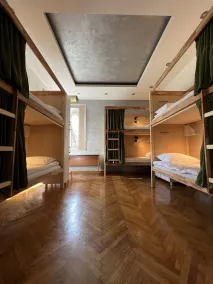 Cabbage Hostel - Værelse