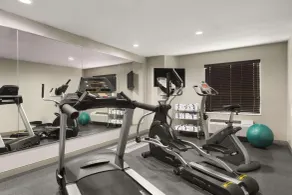 Country Inn & Suites by Radisson, Pierre, SD - Salle de remise en forme