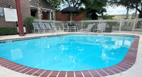 Fairfield Inn & Suites by Marriott San Antonio Downtown/Market Square - Piscine