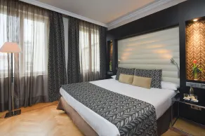 Eurostars Thalia - Chambre