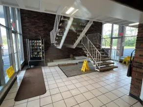 Economy Inn - Lobby