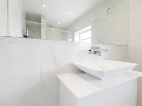 Samphire - Bathroom