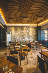 La Fiesta Hotel - Restaurant