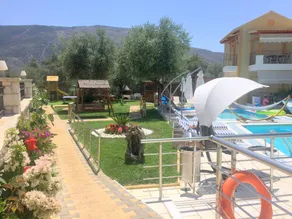 All Saints Villas - Basseng