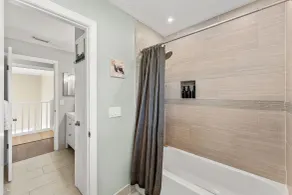 5665 S. Tropical Trail - Banheiro