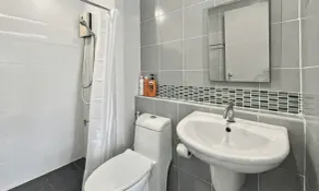 Dcondo Kathu - Top Floor 1 Bdr Condo with shared Pool - Bad