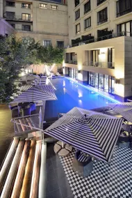 DAVINCI Hotel on Nelson Mandela Square - Pool