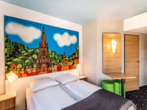 B&B Hotel Freiburg-Süd - Chambre